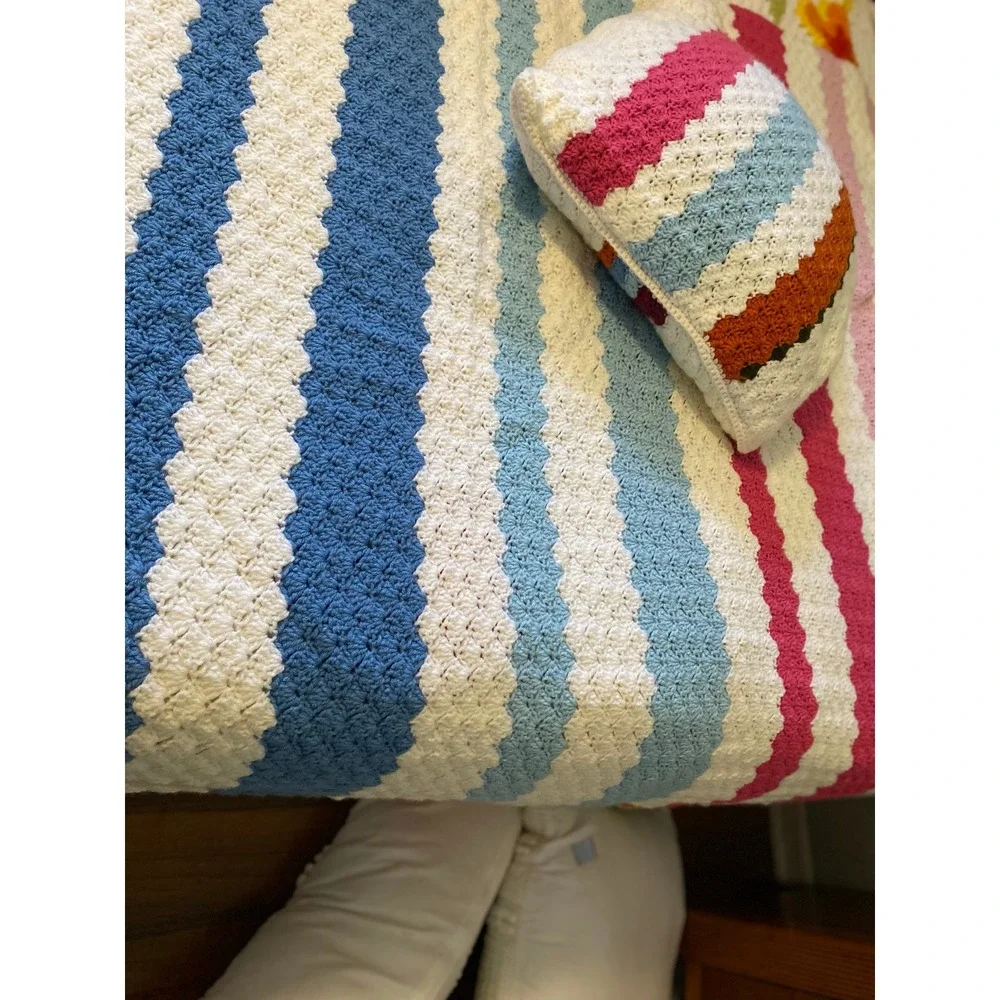 The Unbranded Brand handmade crochet